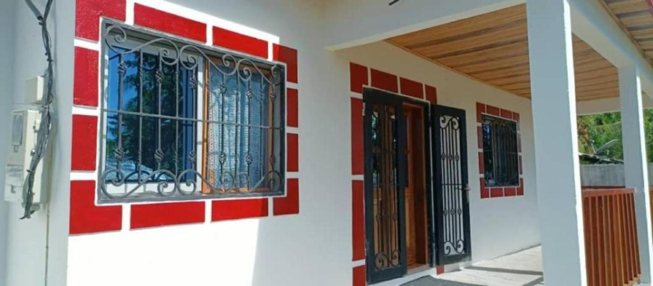 La Maison Du Voyageur Kribi Exteriér fotografie